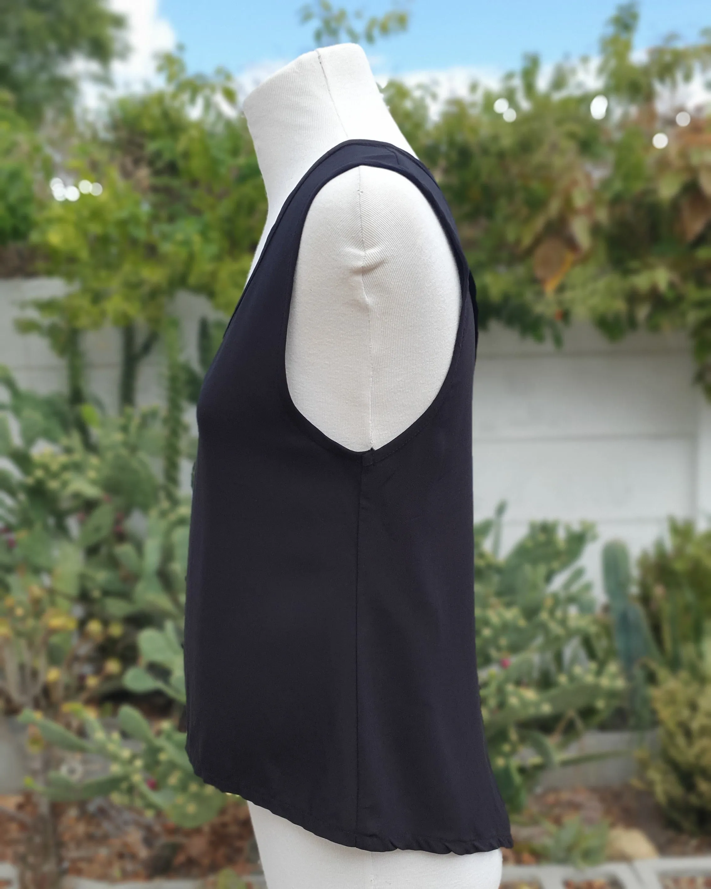 Boheme-a-leen Crossover Top - Black