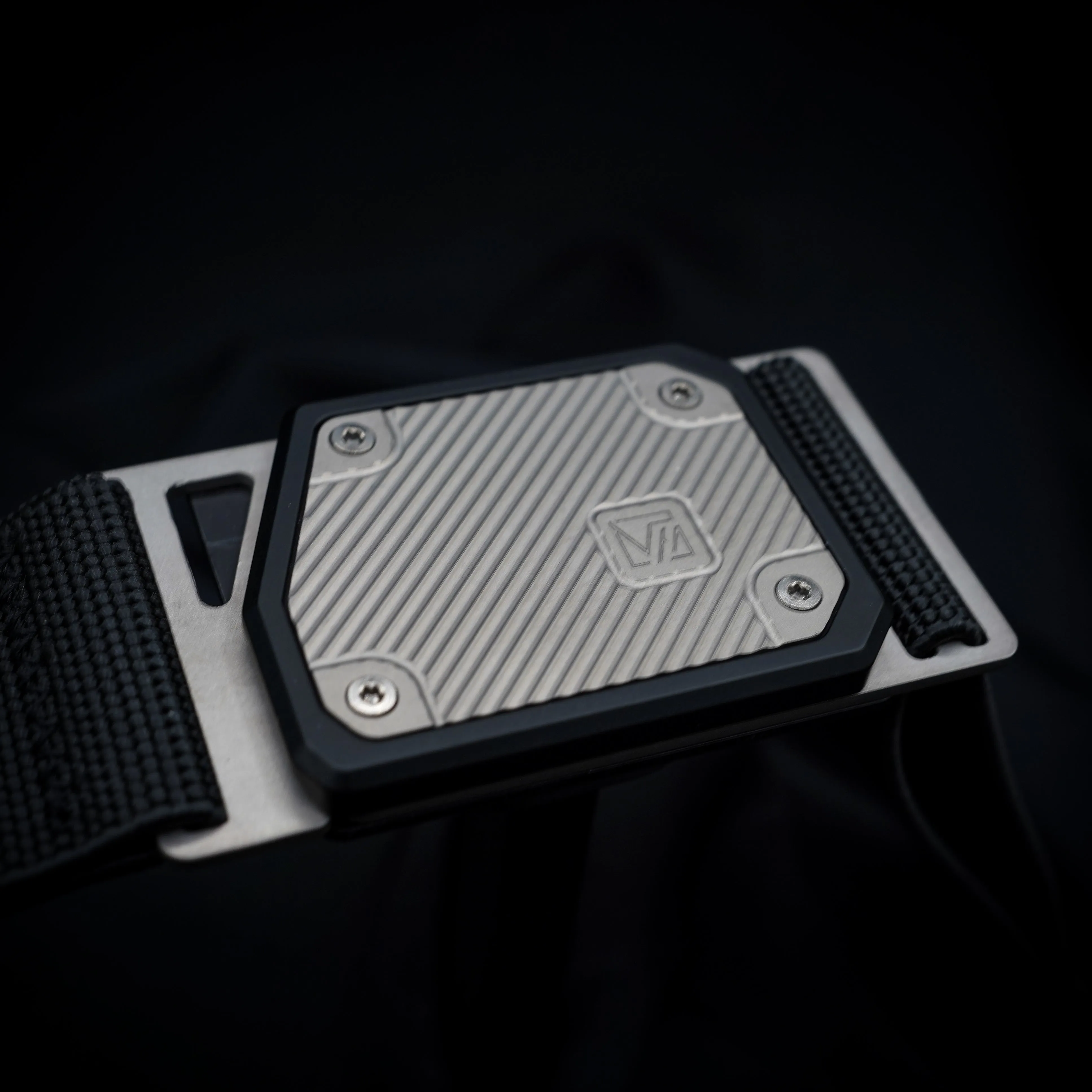 Raider Ti Slant panel
