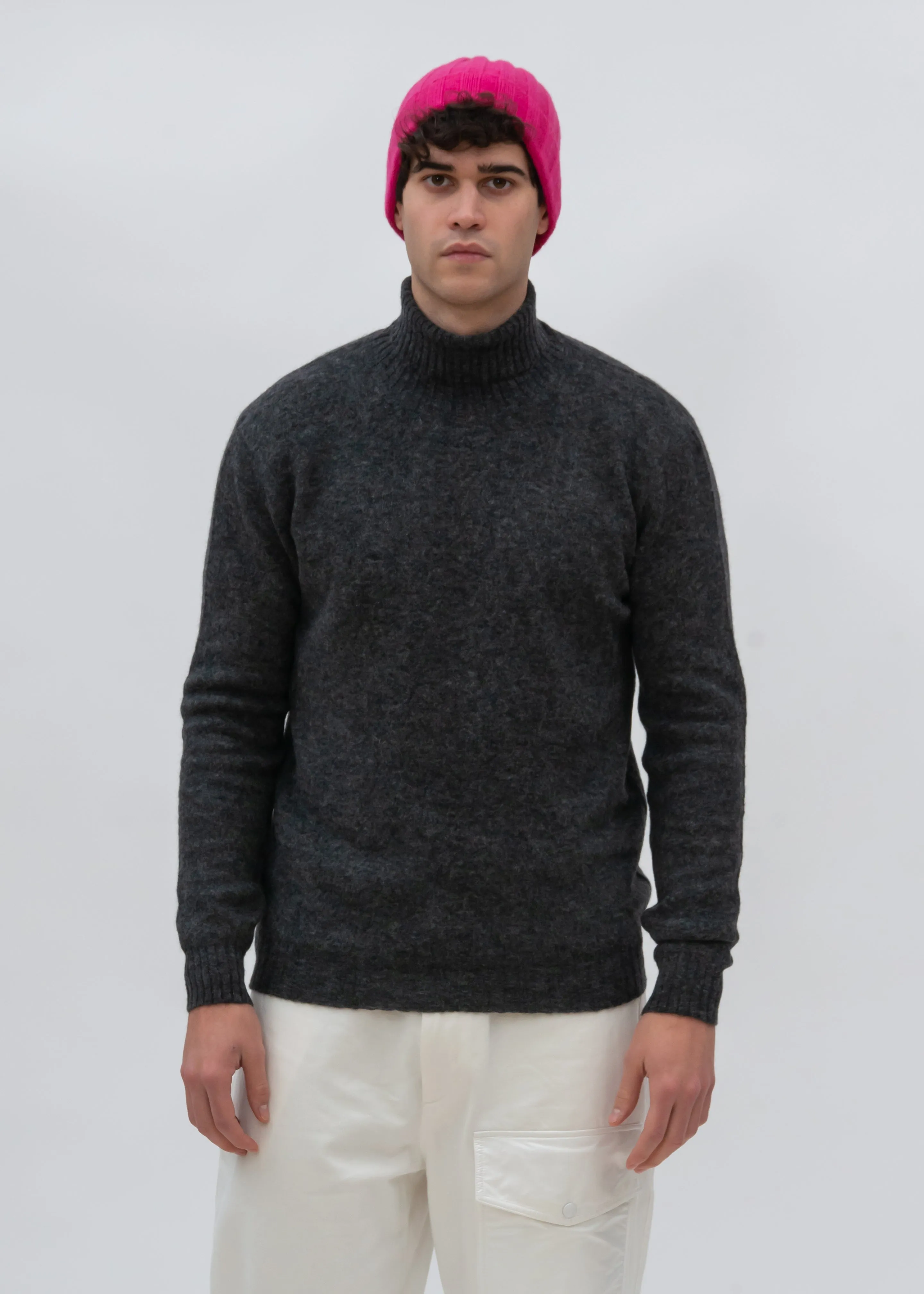 SOFT TOUCH TURTLENECK SWEATER
