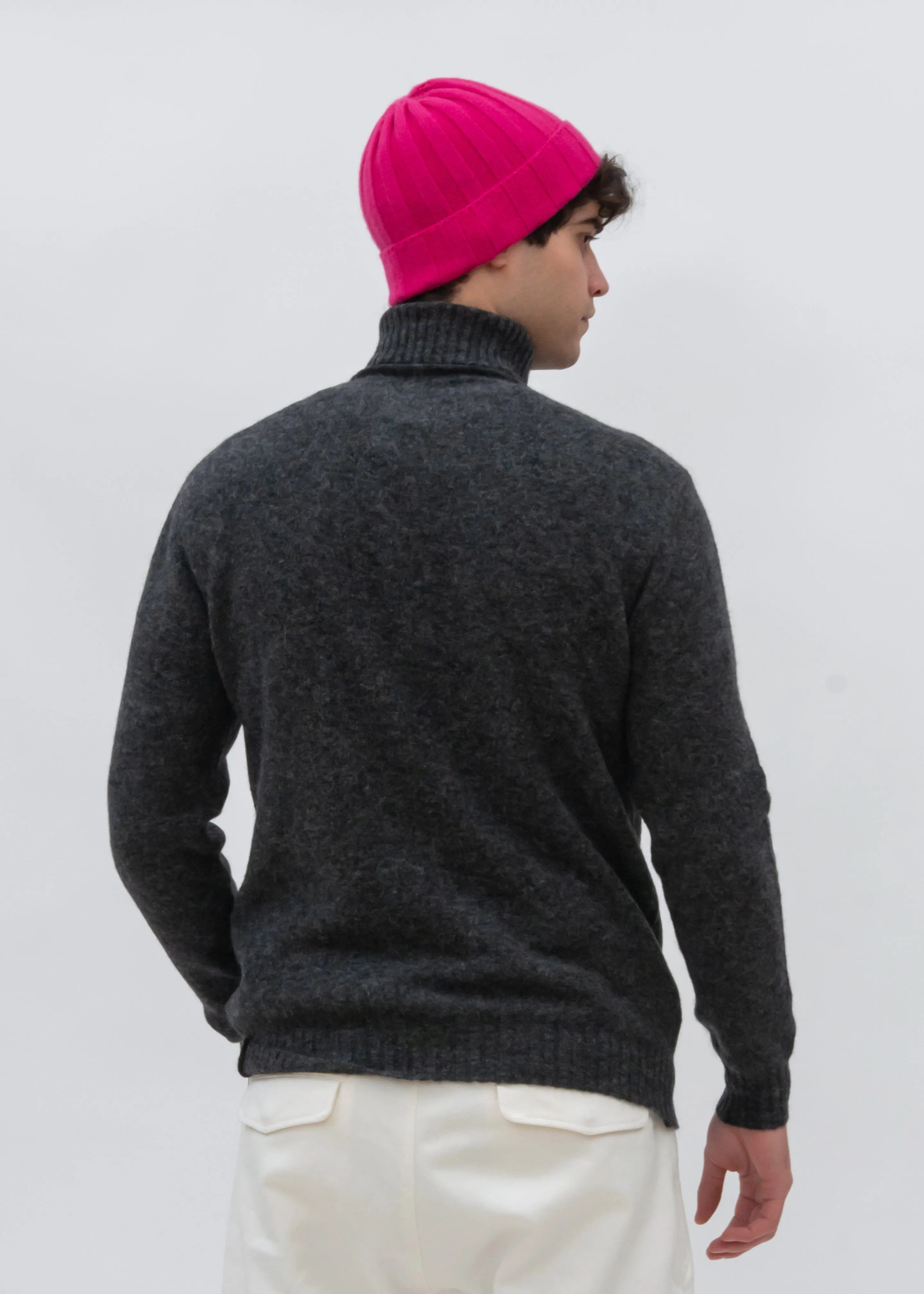 SOFT TOUCH TURTLENECK SWEATER