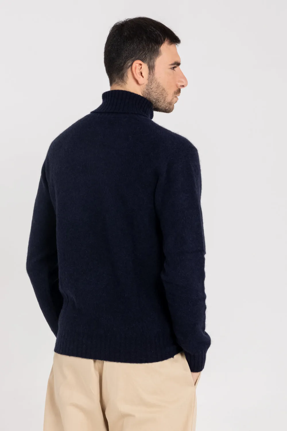 SOFT TOUCH TURTLENECK SWEATER