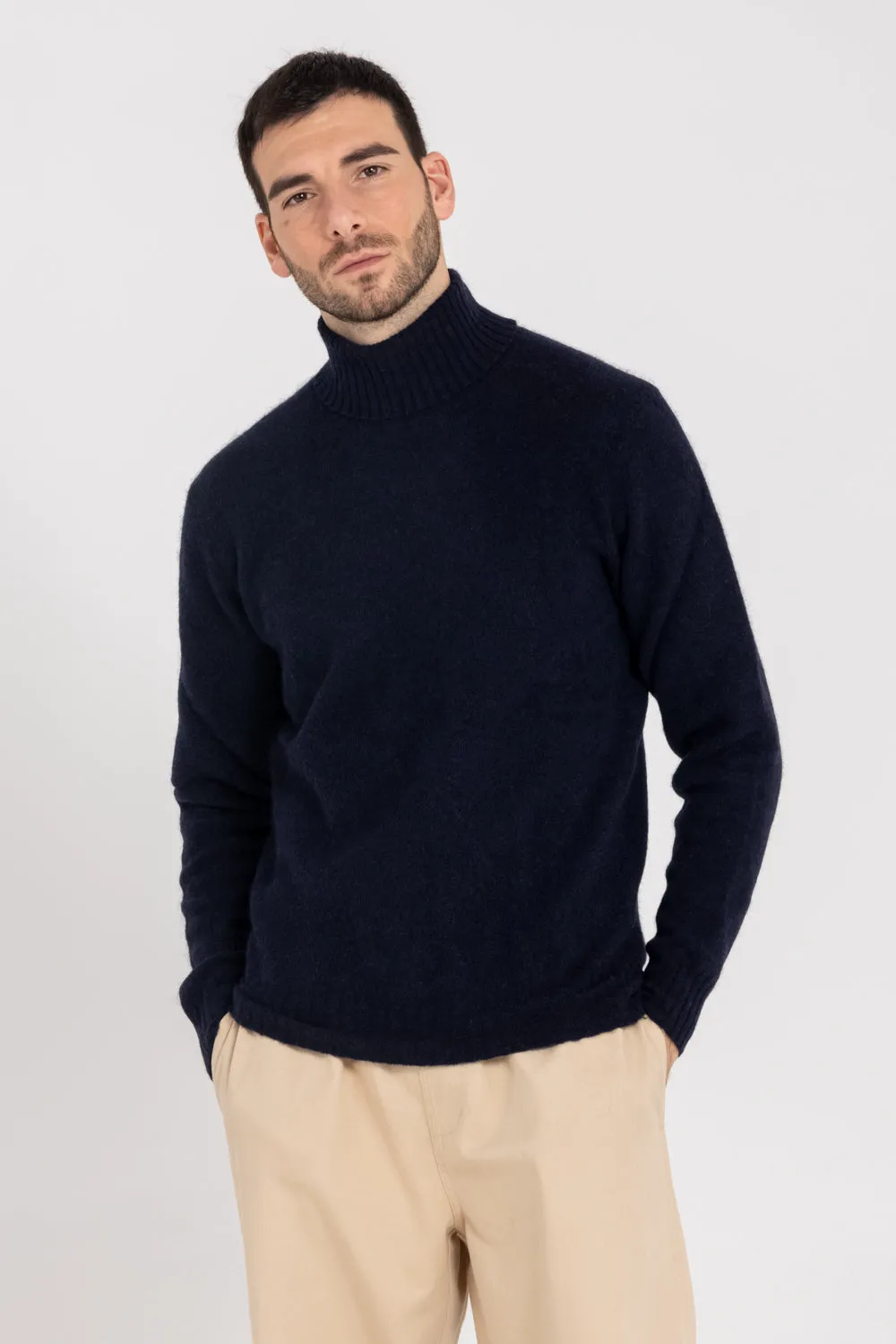 SOFT TOUCH TURTLENECK SWEATER