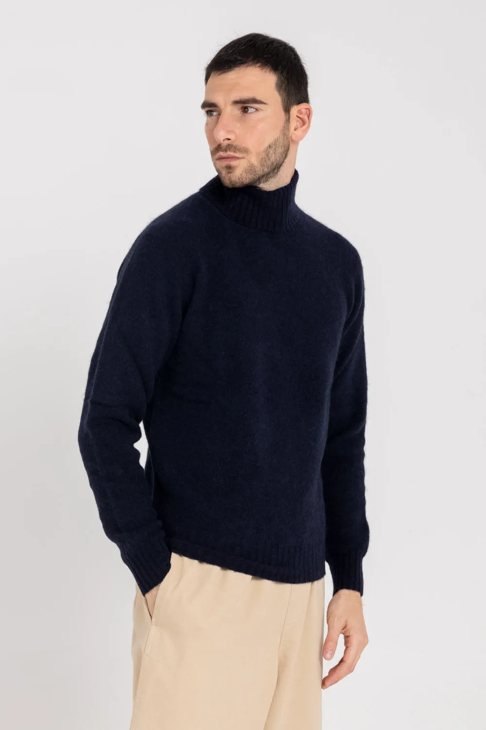 SOFT TOUCH TURTLENECK SWEATER