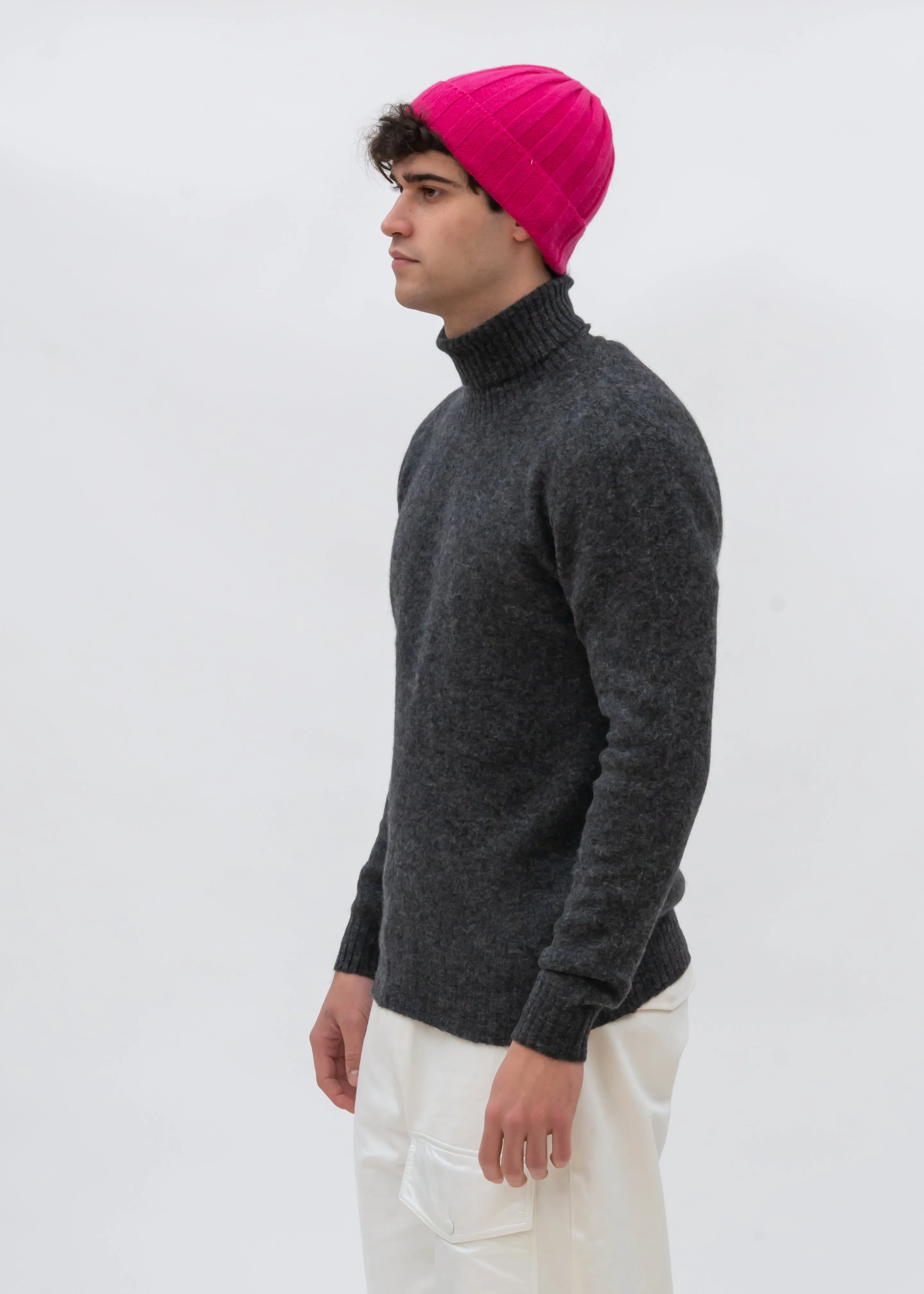 SOFT TOUCH TURTLENECK SWEATER
