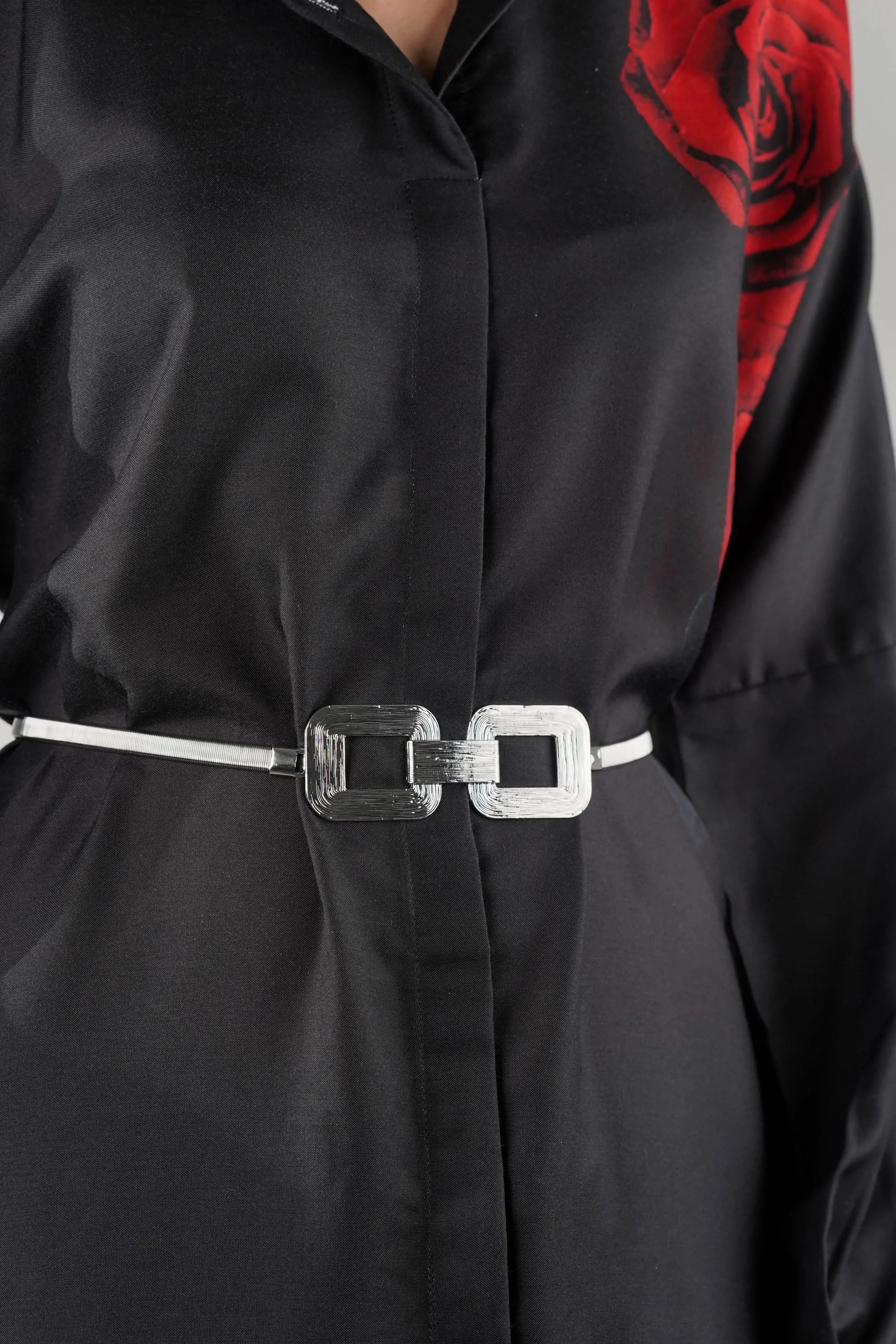 Structured Buckle Silver Stretch Belt